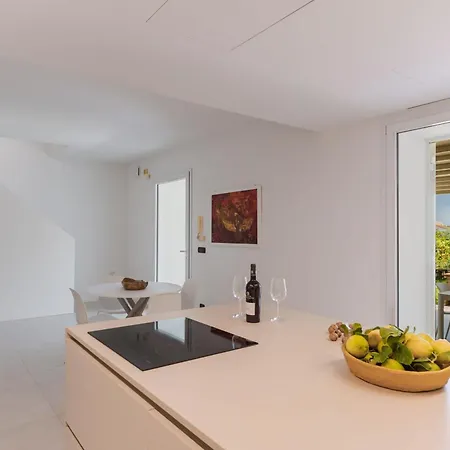 Дом отдыха Casa Klara, House In Santa Tecla Ачиреале