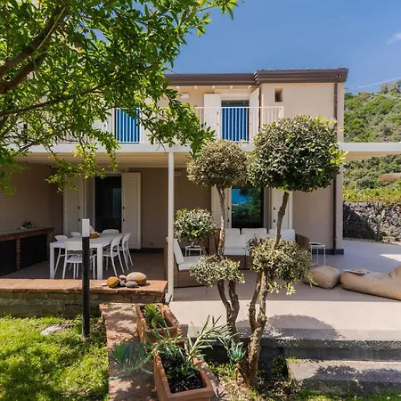 Casa Klara, House In Santa Tecla *